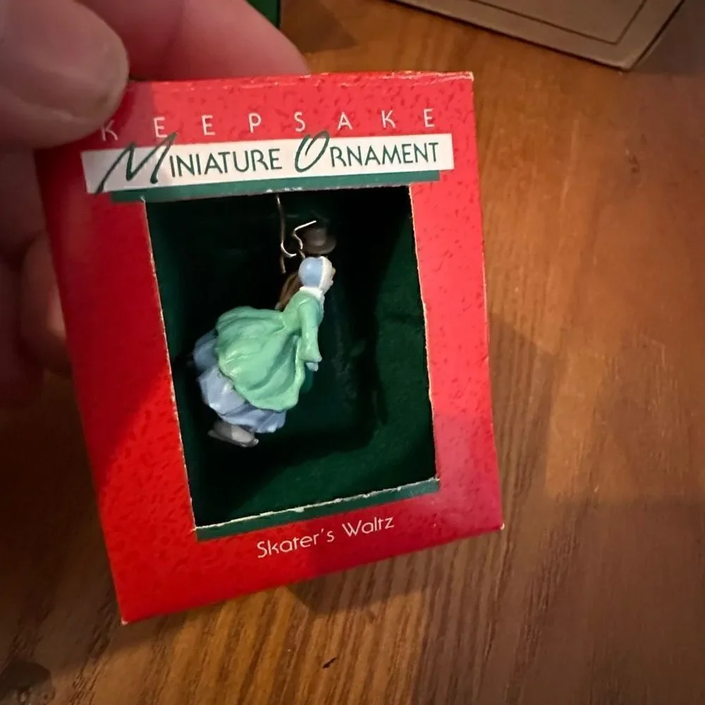 Vintage Hallmark 1988 Keepsake Miniature Christmas Ornament Skater's Waltz